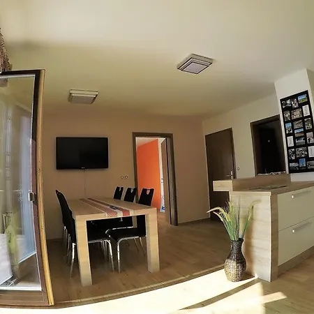 Apartment Lakeview Maja Near Bled Breznica